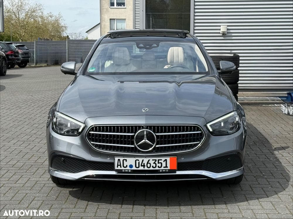 Mercedes-Benz E 220 d 4Matic 9G-TRONIC Avantgarde - 6