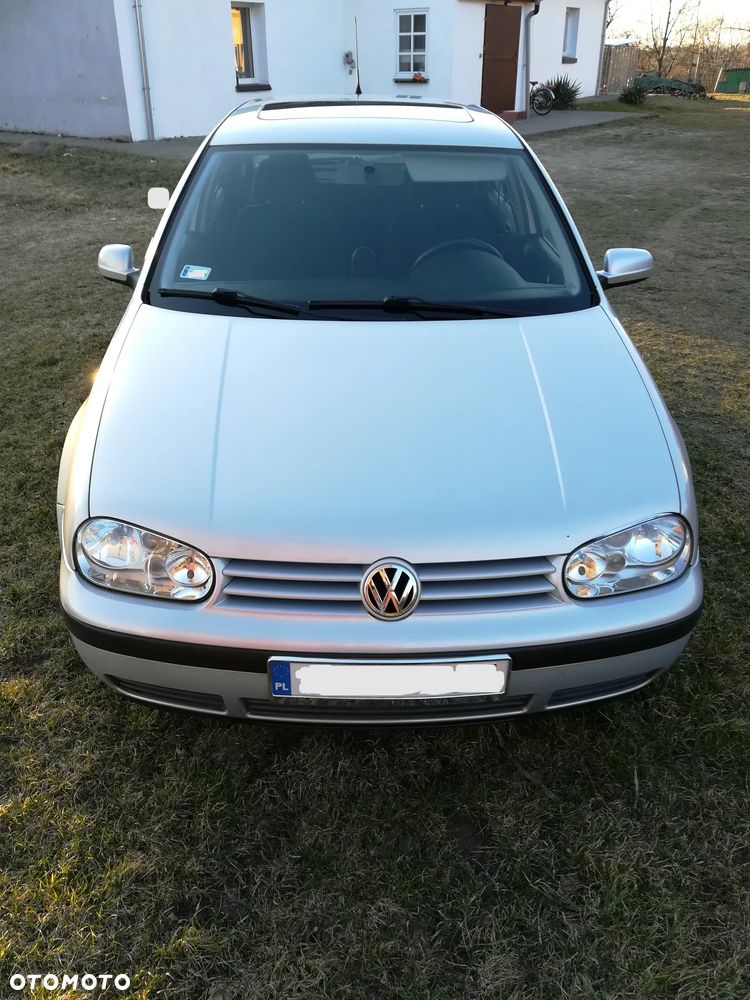Volkswagen Golf 1.6 Comfortline - 5