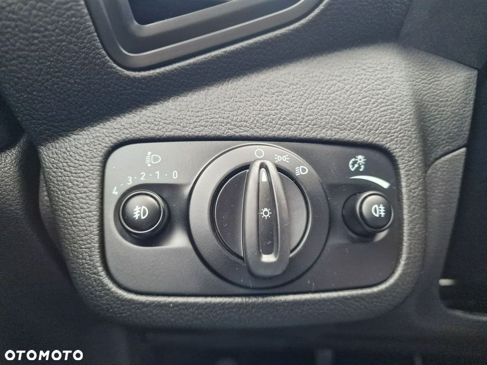 Ford Kuga 1.5 EcoBoost 2x4 Cool & Connect - 34