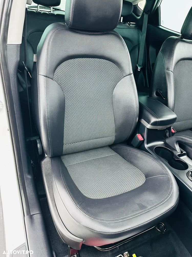 Hyundai ix35 1.6 2WD blue Style - 17