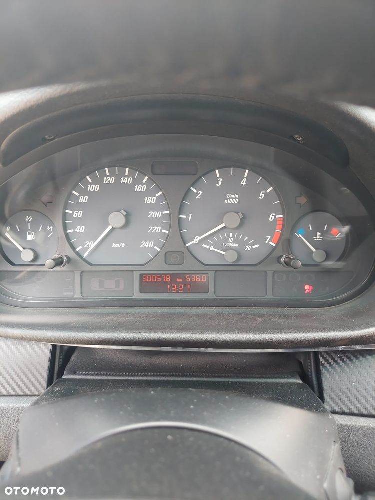BMW Seria 3 325Ci - 16