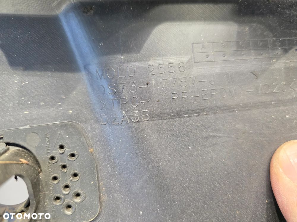 FORD MONDEO MK5 15- ZDERZAK PRZEDNI PRZÓD NA 6xPDC + PRAWY HOKEJ NR DS73-17757-J / DS7V-17D957-A , NR AUKCJI NZ1877 - 32