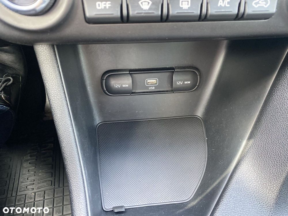 Kia Sportage - 27