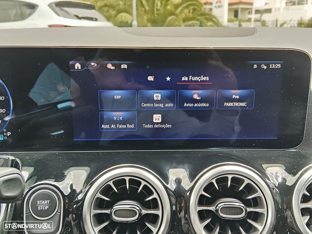 Mercedes-Benz EQA 250+ AMG Line - 22