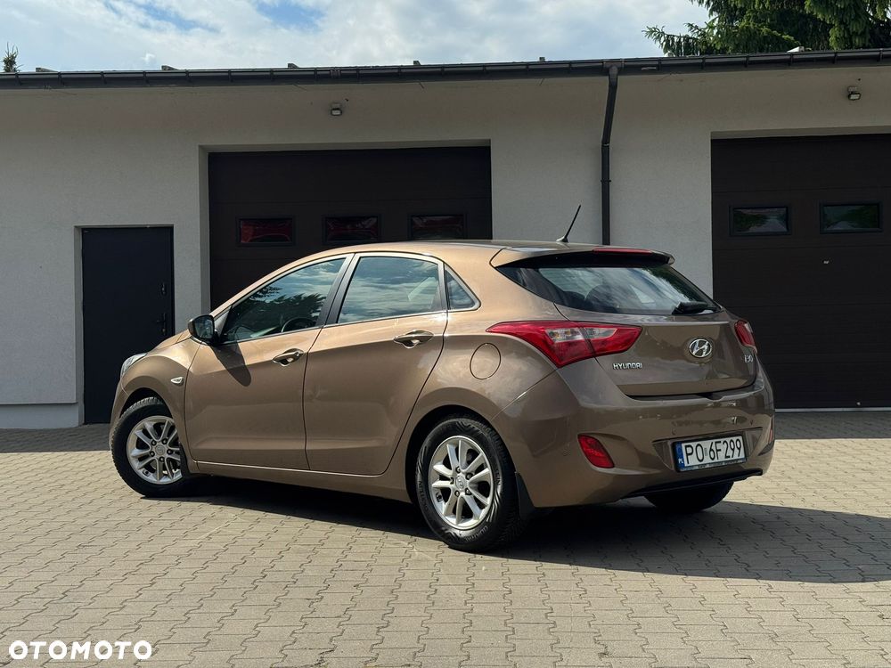 Hyundai i30 1.4 Premium - 3