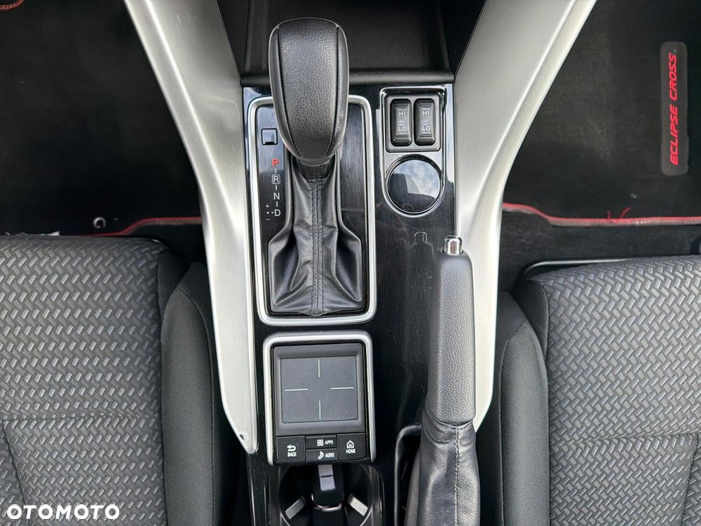 Mitsubishi Eclipse Cross 1.5 T Invite Plus CVT - 22