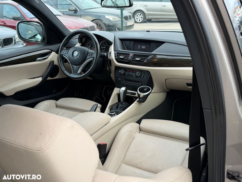 BMW X1 xDrive20d Aut. - 32