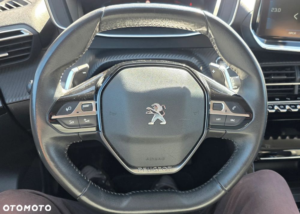 Peugeot 2008 1.5 BlueHDi Allure Pack S&S EAT8 - 14