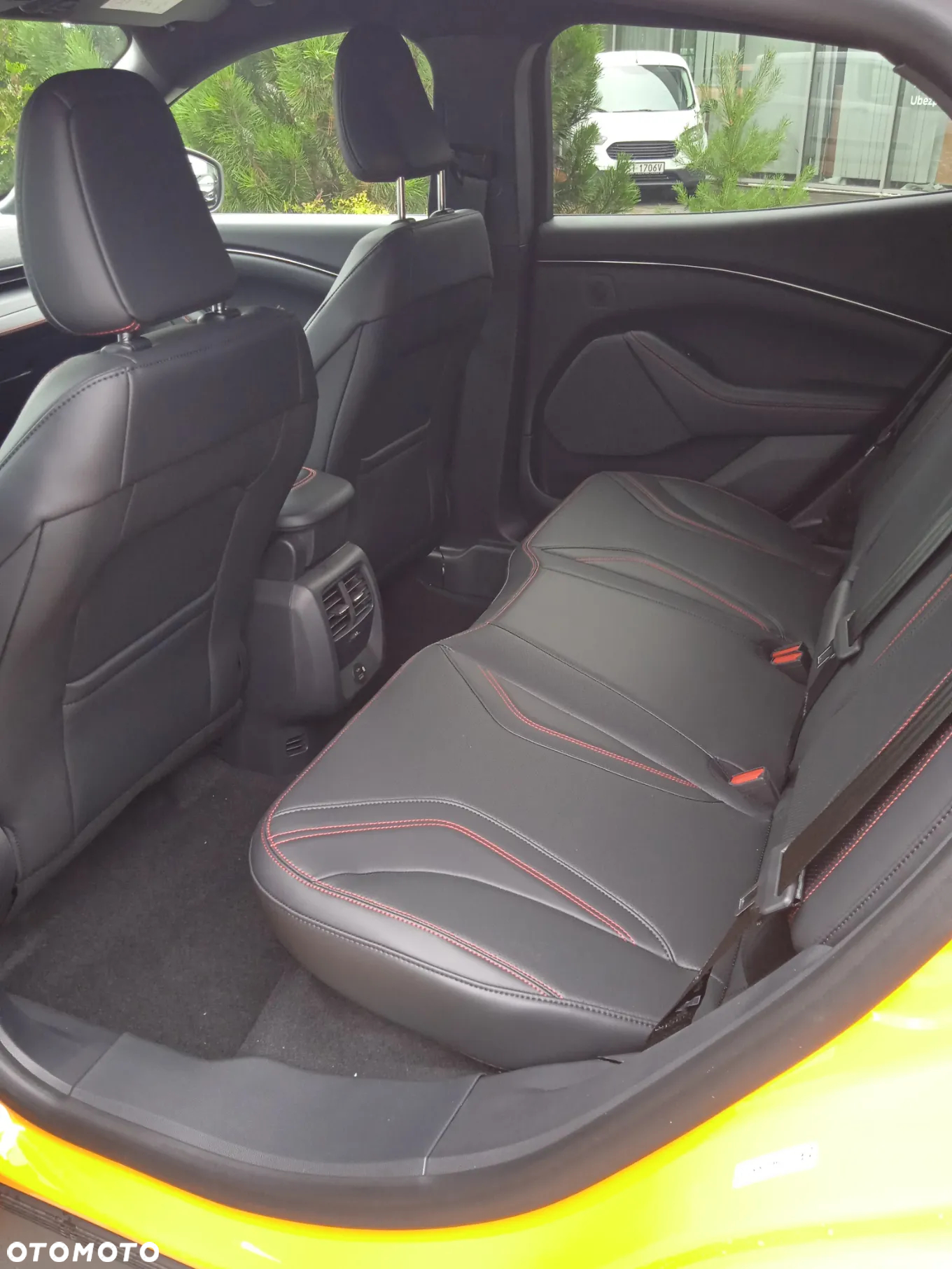 Ford Mustang Mach-E 98kWh AWD Premium - 17