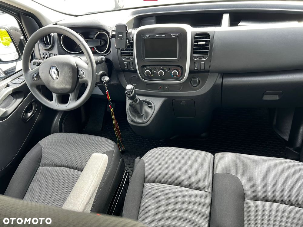 Renault Trafic 2.0 dCi - 16