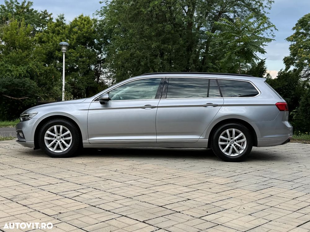 Volkswagen Passat 1.6 TDI SCR DSG Business - 11