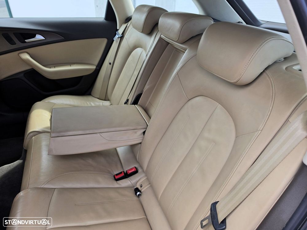 Audi A6 Avant 2.0 TDi Exclusive Multitronic - 40