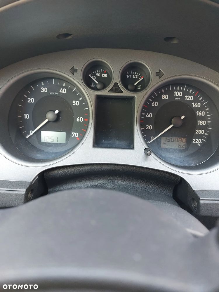 Seat Ibiza 1.4 16V Sport - 12