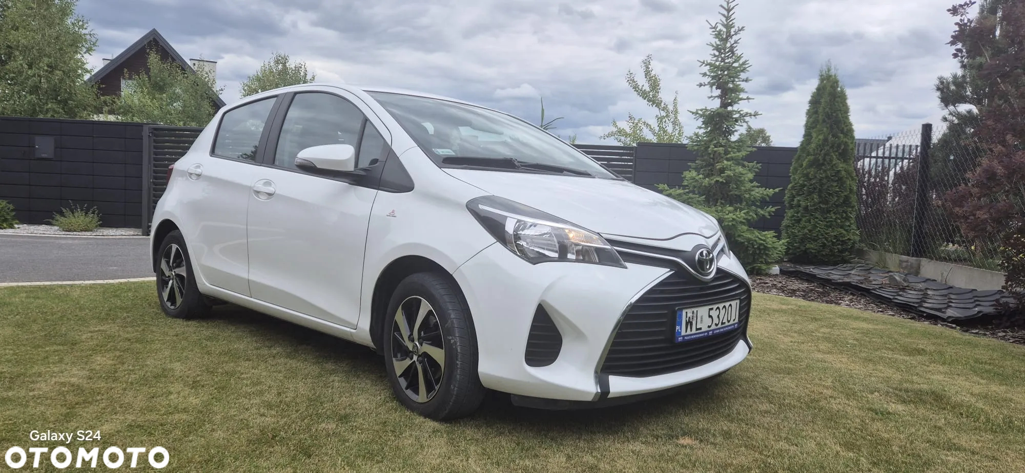 Toyota Yaris - 16
