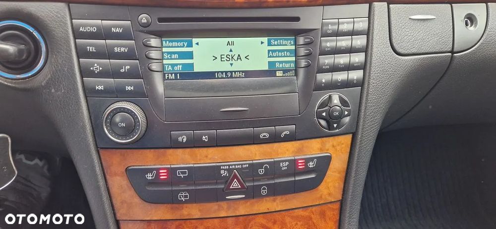 Mercedes-Benz Klasa E 220 T CDI Automatik Elegance - 19
