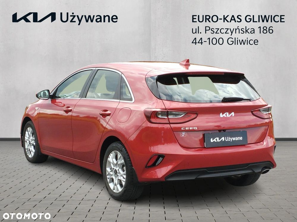 Kia Ceed 1.5 T-GDI M - 3