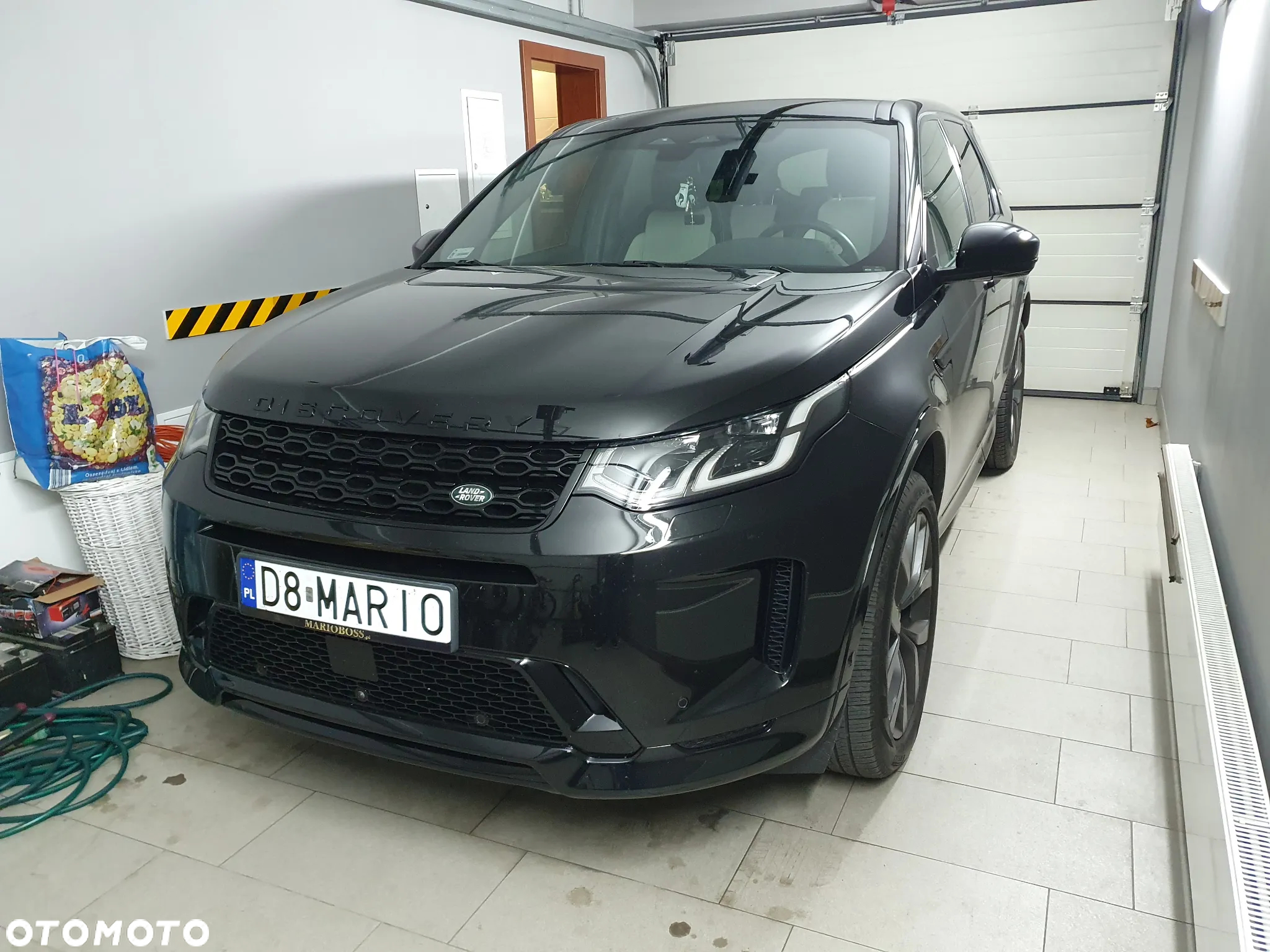 Land Rover Discovery Sport 2.0 D180 R-Dynamic HSE - 25