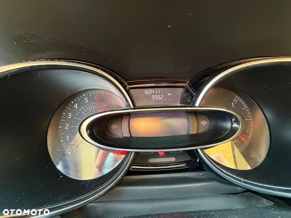 Renault Clio - 8
