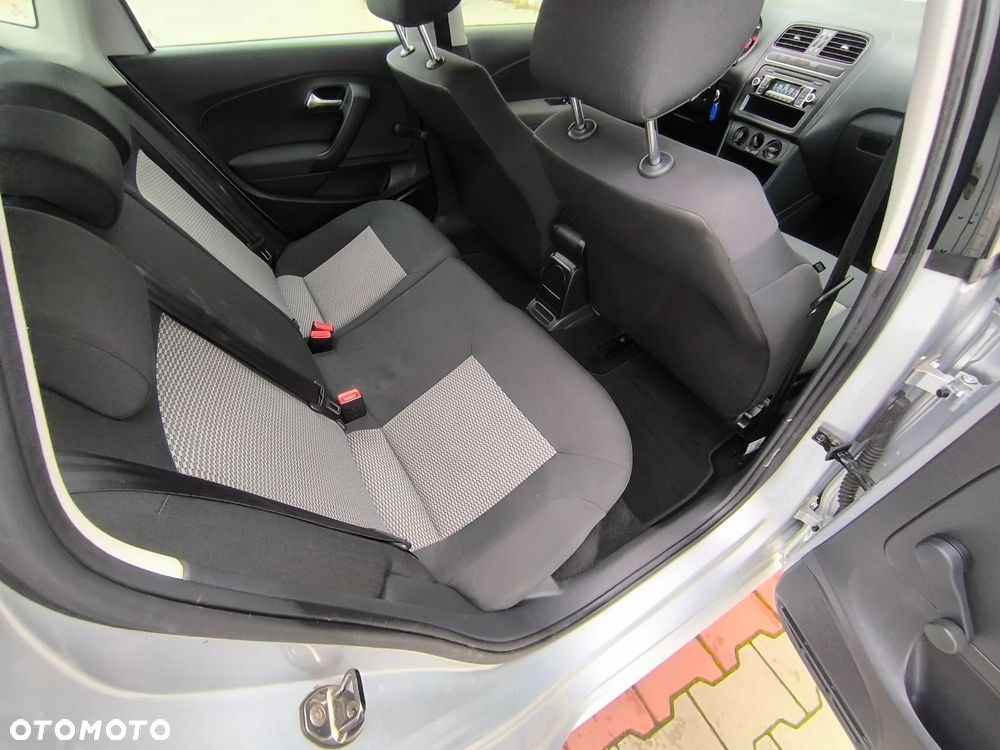 Volkswagen Polo 1.2 Team - 28