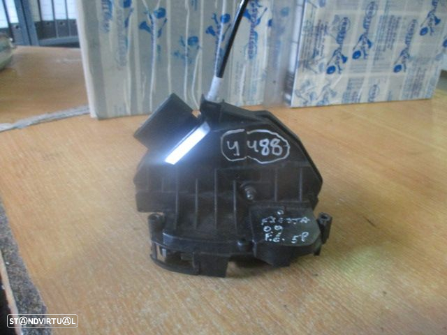 Fecho 8A6aa21813ad FORD FIESTA 2009 5P FE 5 PINOS - 6