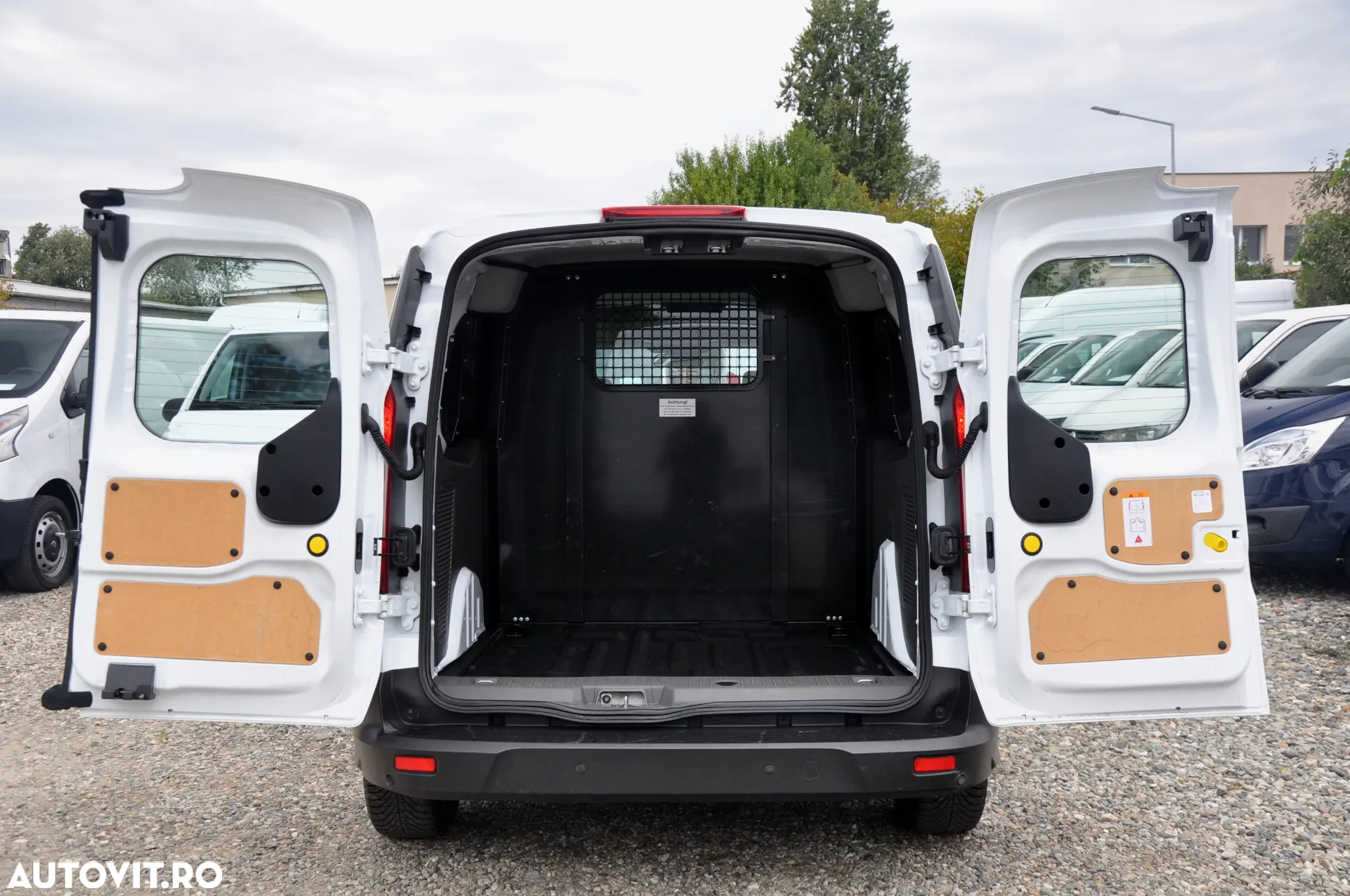 Ford Transit Connect L2H1 5 Locuri - 7