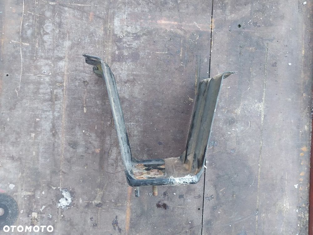 Opel Frontera A Koło zapasowe mocowanie koła zapasowego dojazdówki - 5