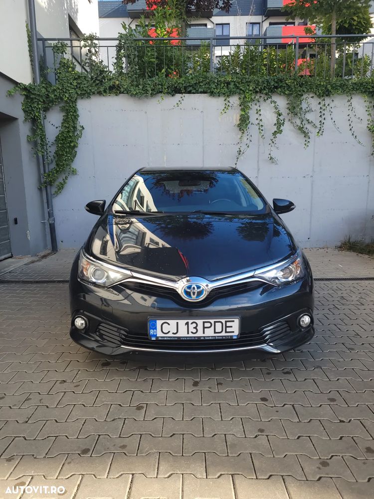 Toyota Auris - 4