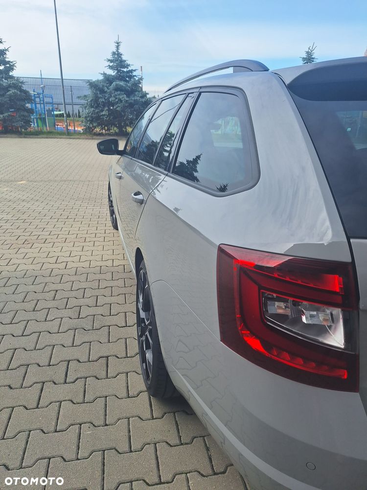 Skoda Octavia 2.0 TSI RS - 5