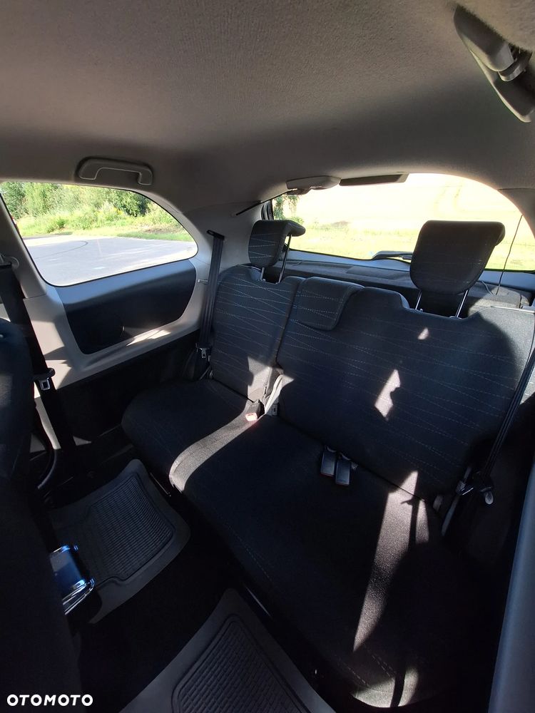 Toyota Yaris 1.3 VVT-i Luna - 27