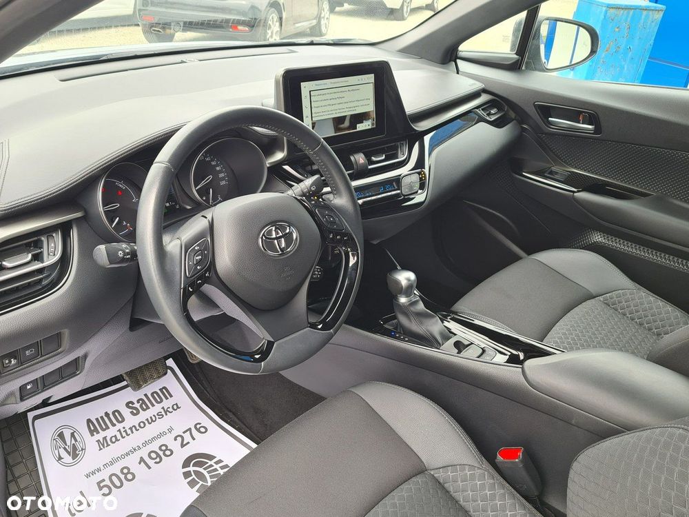 Toyota C-HR 2.0 Hybrid Executive - 16