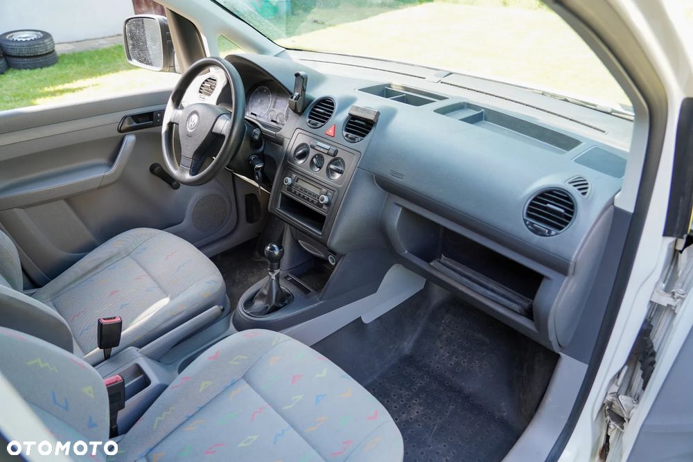 Volkswagen Caddy - 13