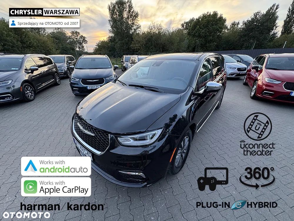 Chrysler Pacifica - 2