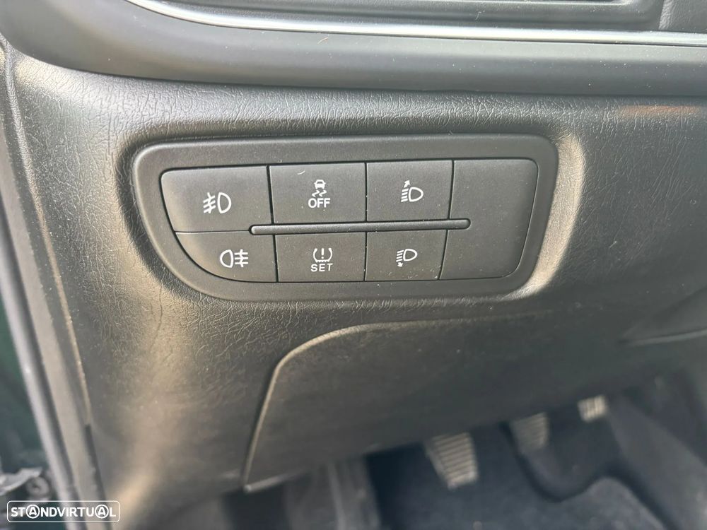 Fiat Tipo 1.3 M-Jet Lounge Tech J17 - 19