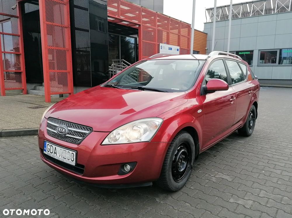 Kia Ceed - 6