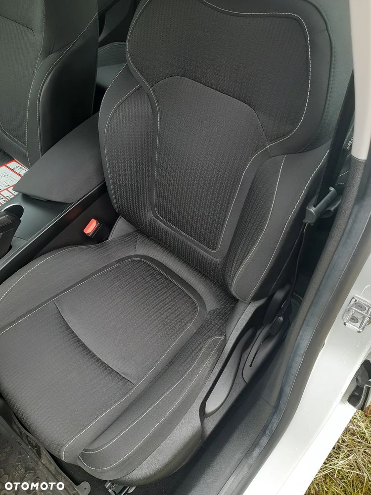 Renault Megane 1.6 SCe Business - 8