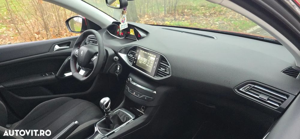 Peugeot 308 BlueHDi FAP 120 Stop&Start Style - 11