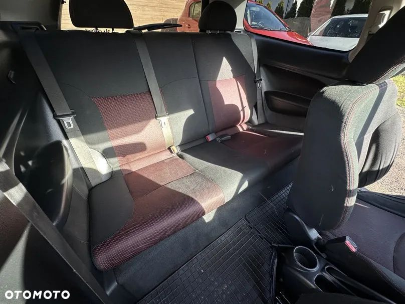 Honda Civic 1.4i Sport - 17