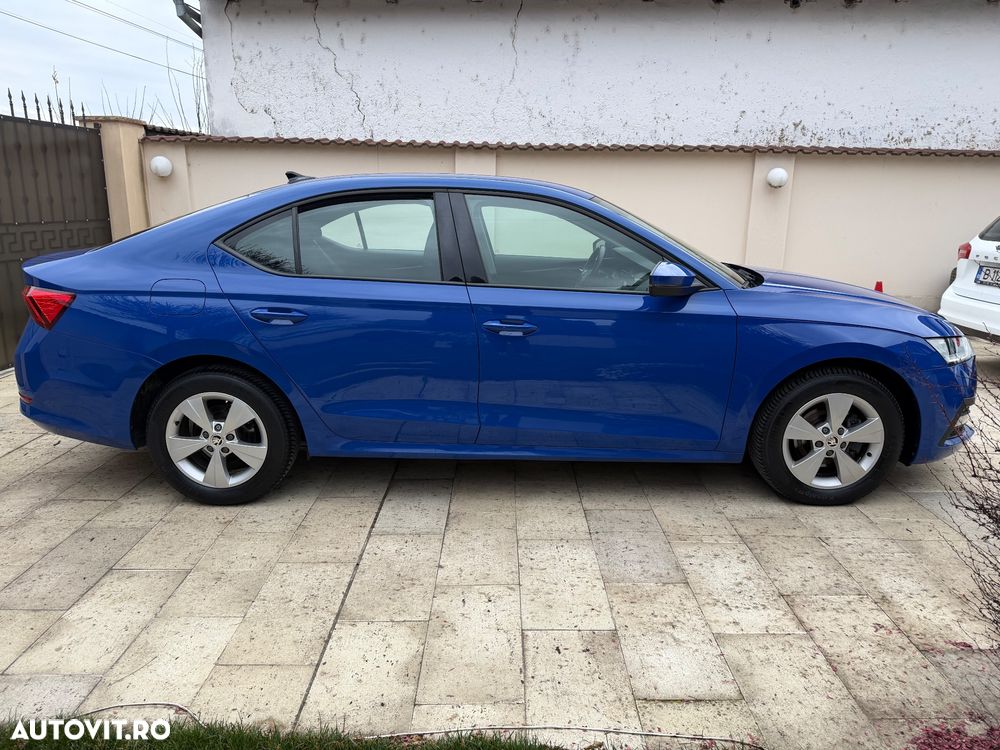 Skoda Octavia Combi 2.0 TDI Style - 9