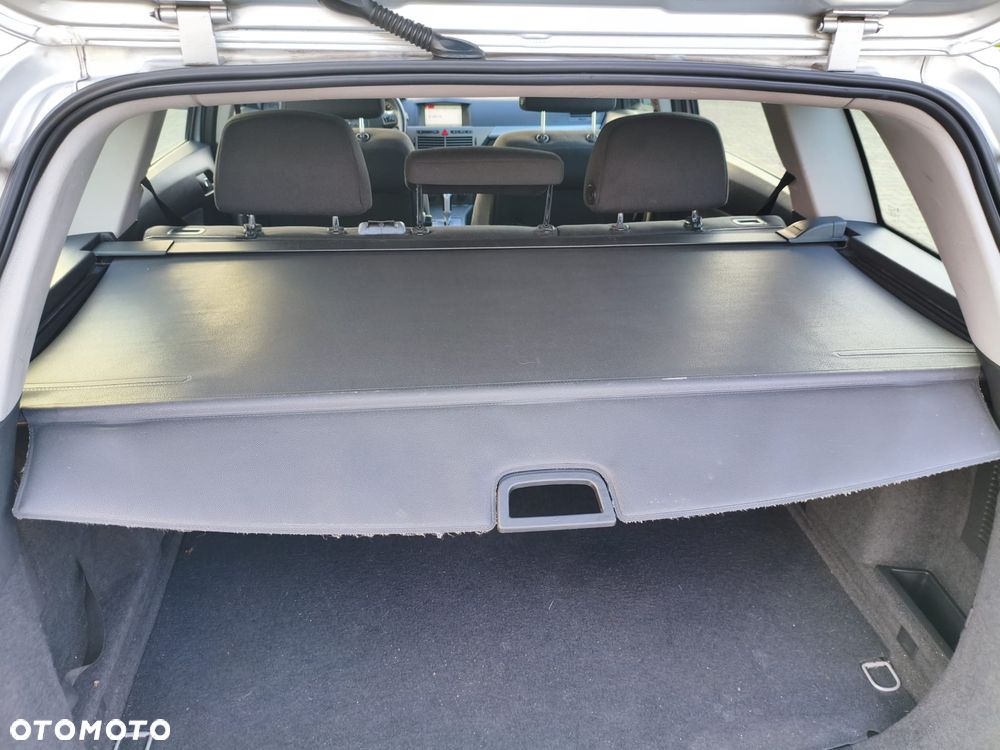 Opel Astra 1.9 CDTI DPF Automatik Cosmo - 15