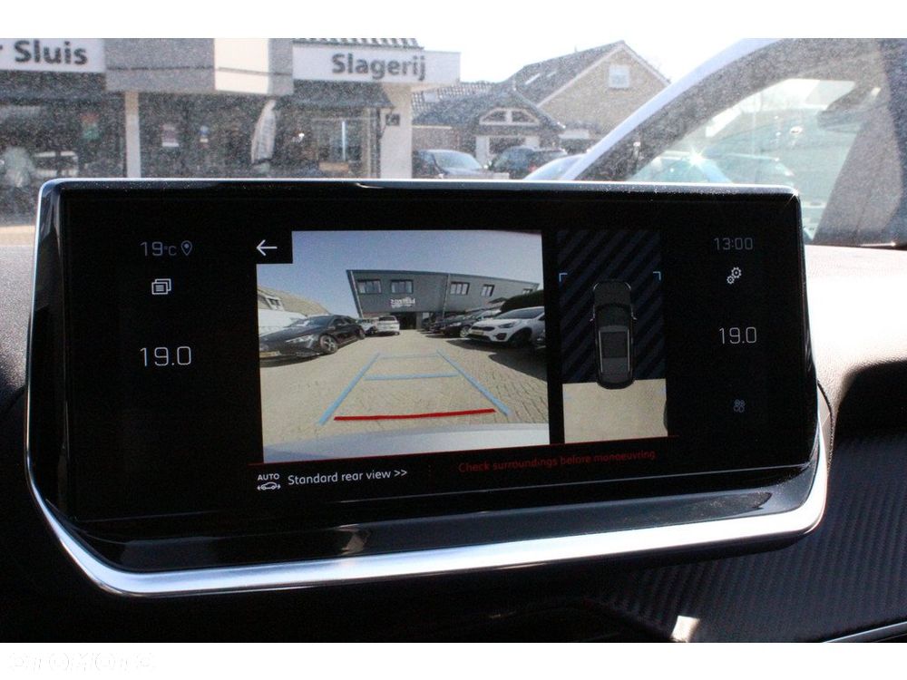 Peugeot 2008 1.5 BlueHDi Allure Pack S&S - 13