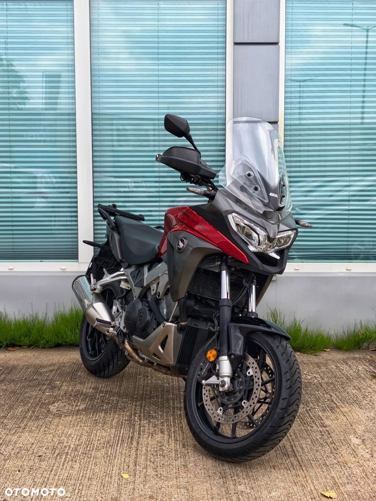 Honda VFR - 2