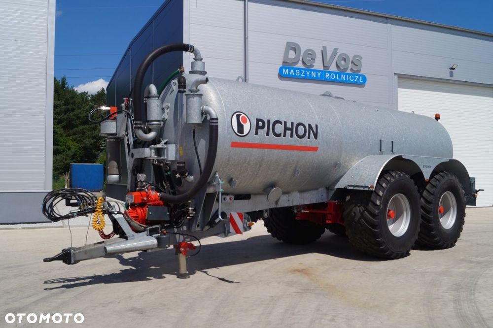 Pichon Wóz Asenizacyjny 18500R z Ramieniem do Pompowania - 2