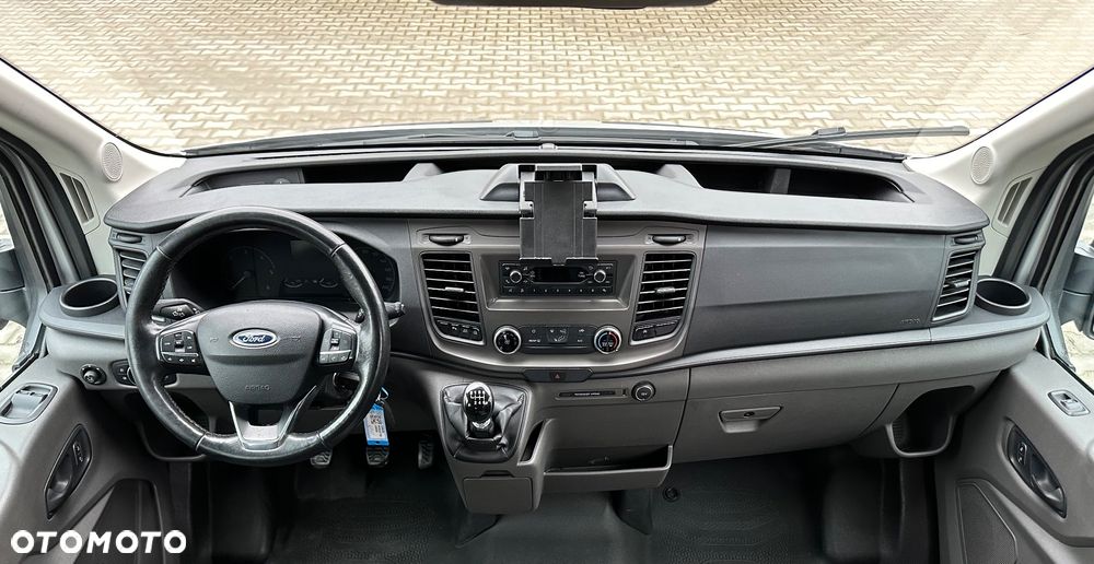 Ford Transit - 10