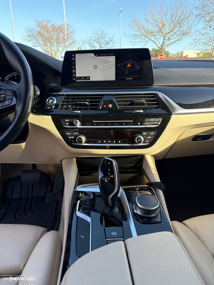 BMW 540 d xDrive Line Luxury Auto - 18