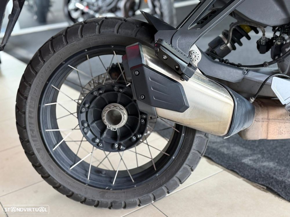 Moto Guzzi Stelvio - 9