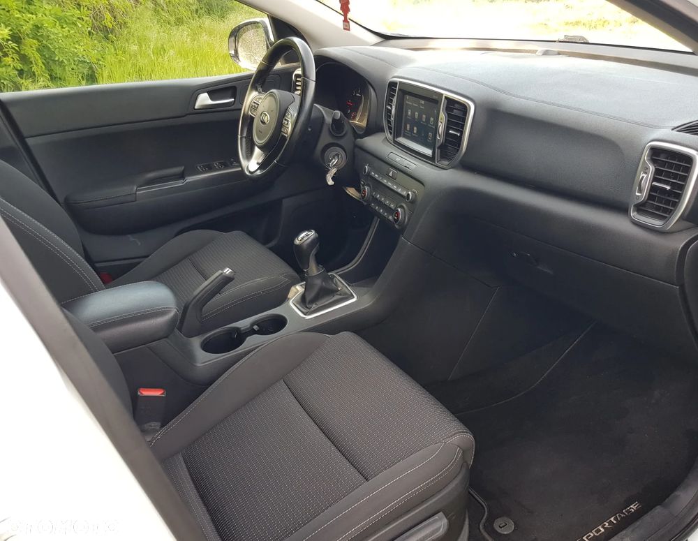 Kia Sportage 1.7 CRDI 2WD Attract - 6
