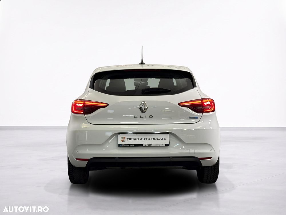 Renault Clio - 5