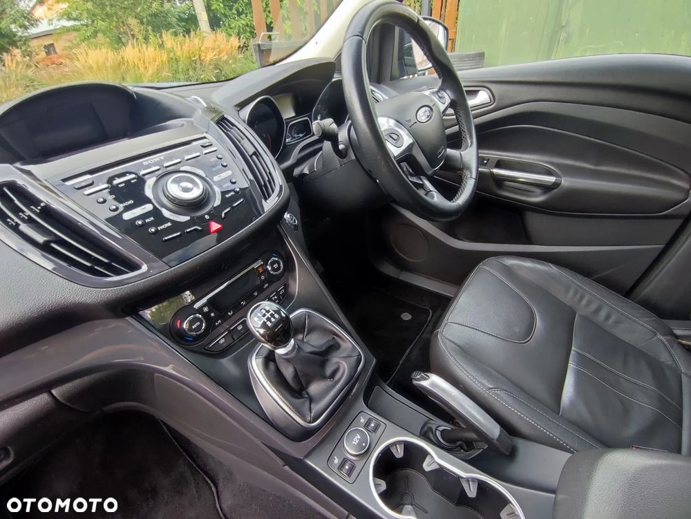 Ford Kuga 2.0 TDCi 4x4 Titanium - 30