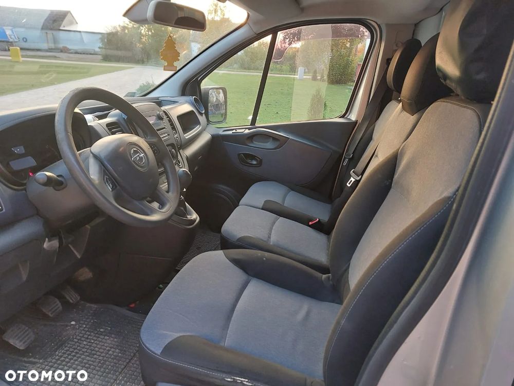 Opel Vivaro - 3