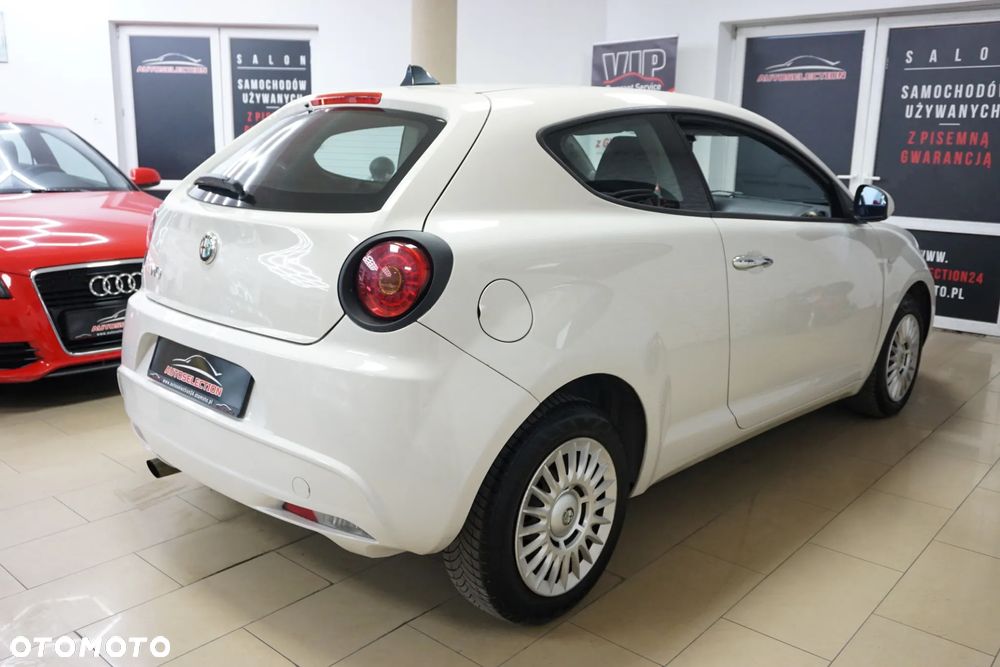 Alfa Romeo Mito 1.4 8V - 9